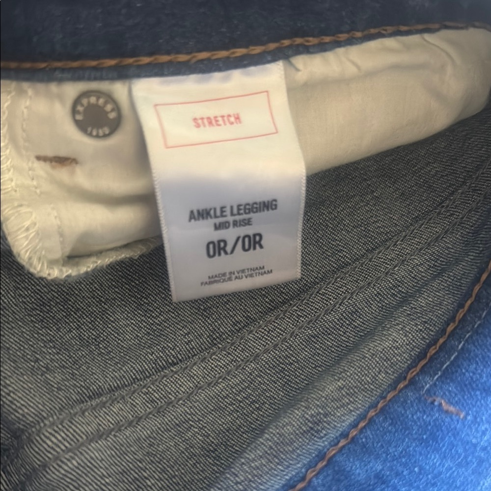 Express Distressed Blue Jeans - Picture 5 of 7